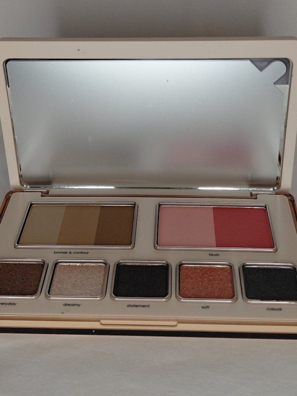Natasha Denona - Hy-per Natural Face Palette